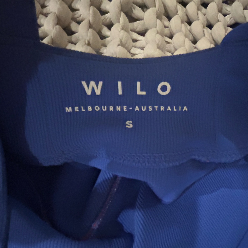 Wilo 🆕 Ribbed Sports Bra Top - Picture 5 of 5